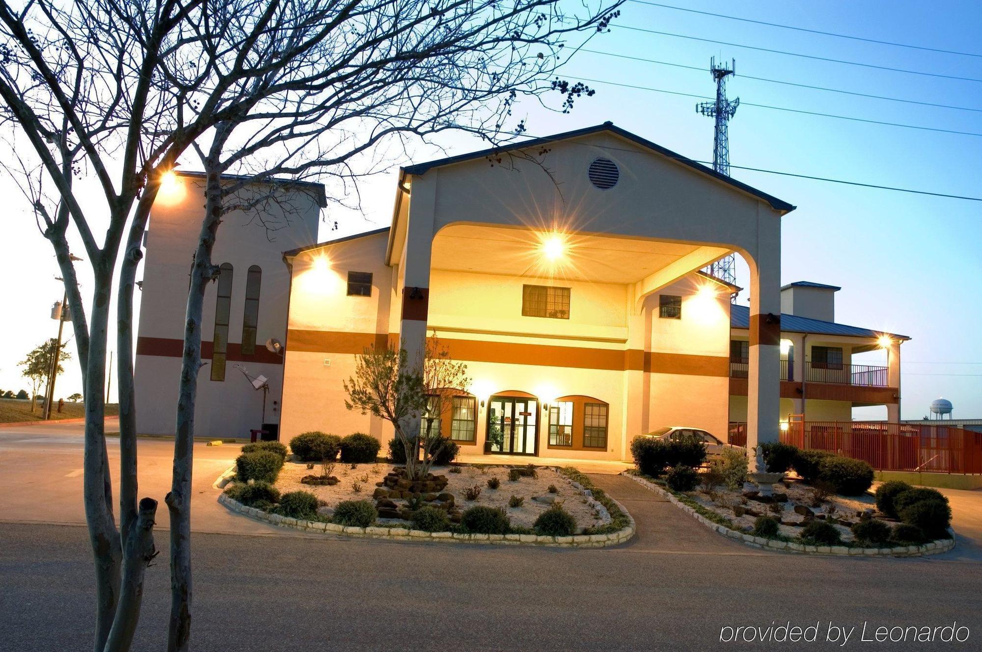 Motel Super 8 By Wyndham Bastrop Tx Exteriér fotografie